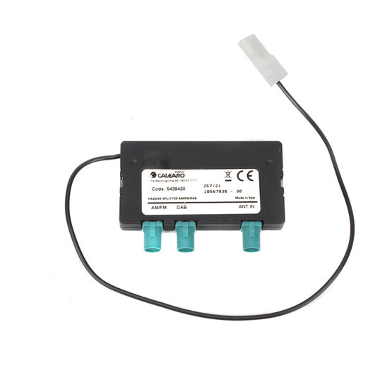 CAL-7561007 Calearo Pasivní rozdělovač signálu AM FM DAB DIN