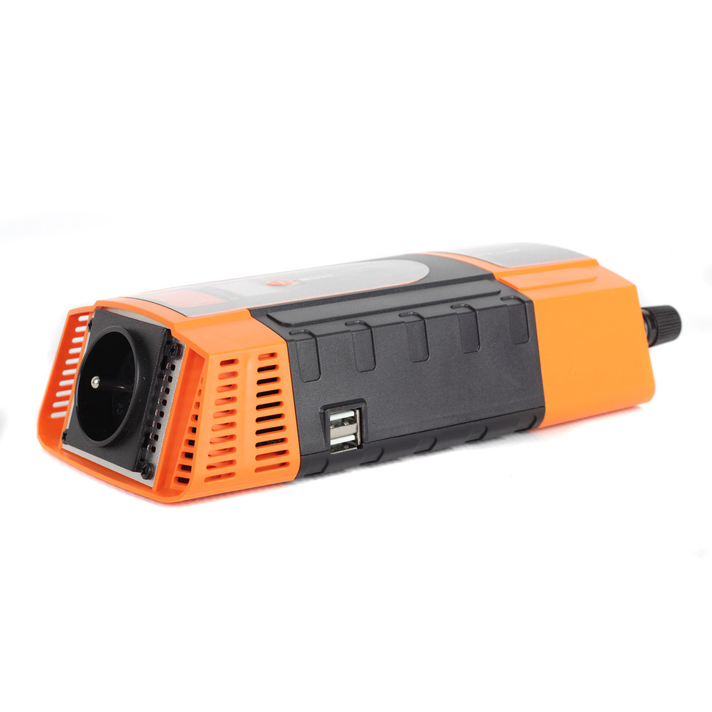 CAR600-D Měnič napětí z 12V na 230V, USB, 600W, displej - CAR600-D